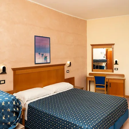 Otel Verona 3*
