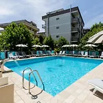 Verona 3*