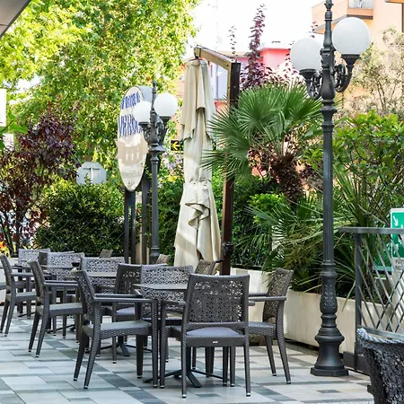 Verona Ξενοδοχείο 3*